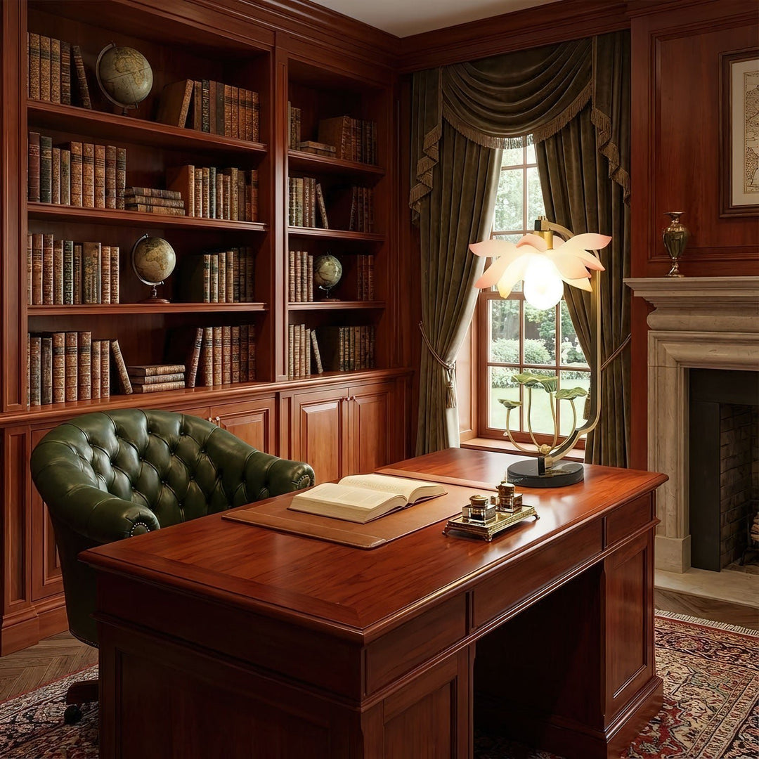 Lotus Table Lamp - Vakkerlight