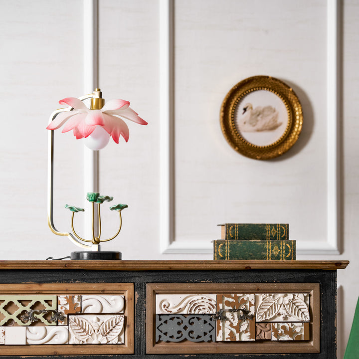 Lotus Table Lamp - Vakkerlight