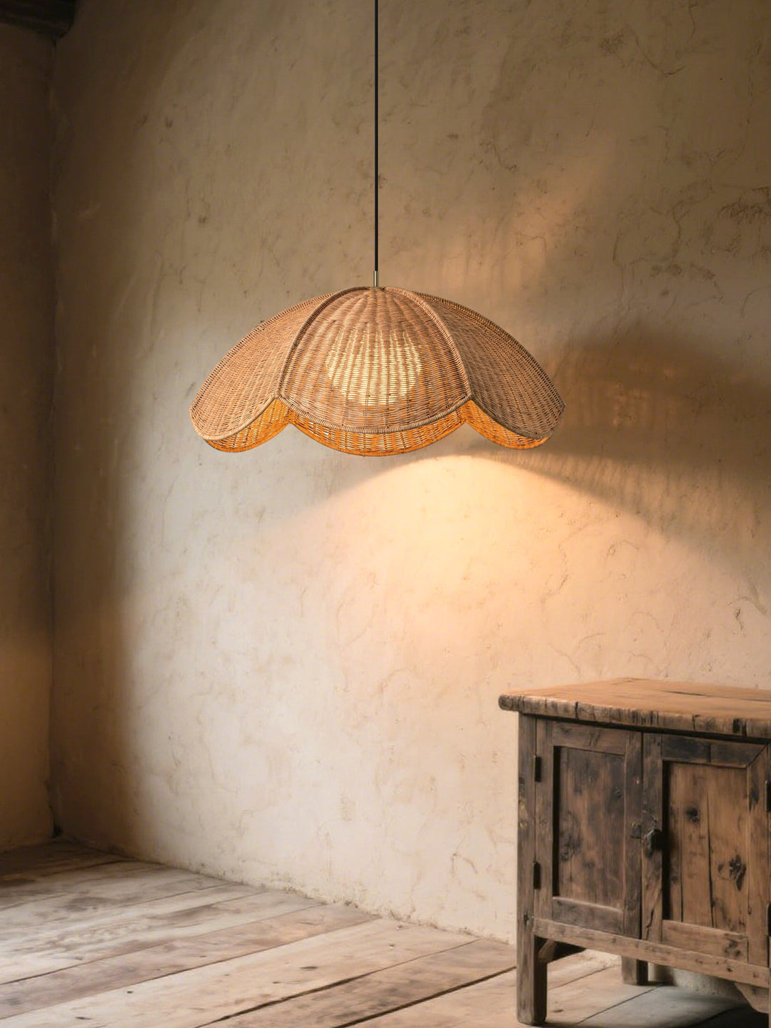 Lotus Woven Rattan Pendant Lamp