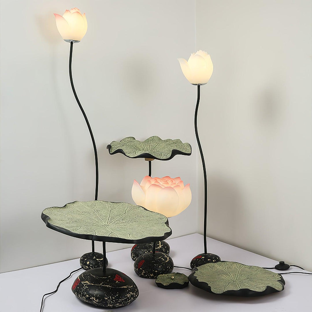 Lotus Floor Lamp - Vakkerlight