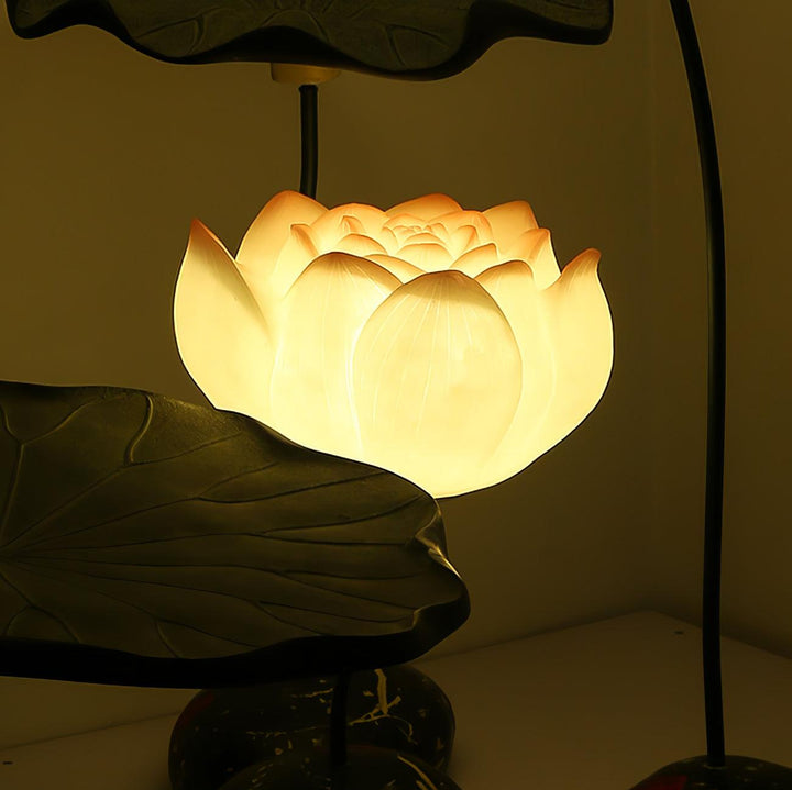 Lotus Floor Lamp - Vakkerlight