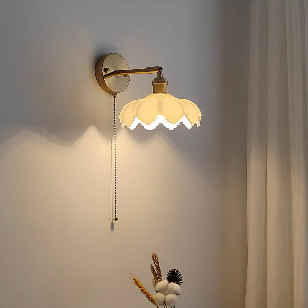 Lotus Rotatable Wall Lamp - Vakkerlight