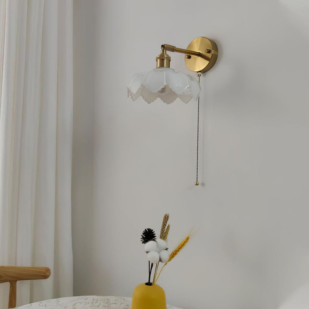 Lotus Rotatable Wall Lamp - Vakkerlight