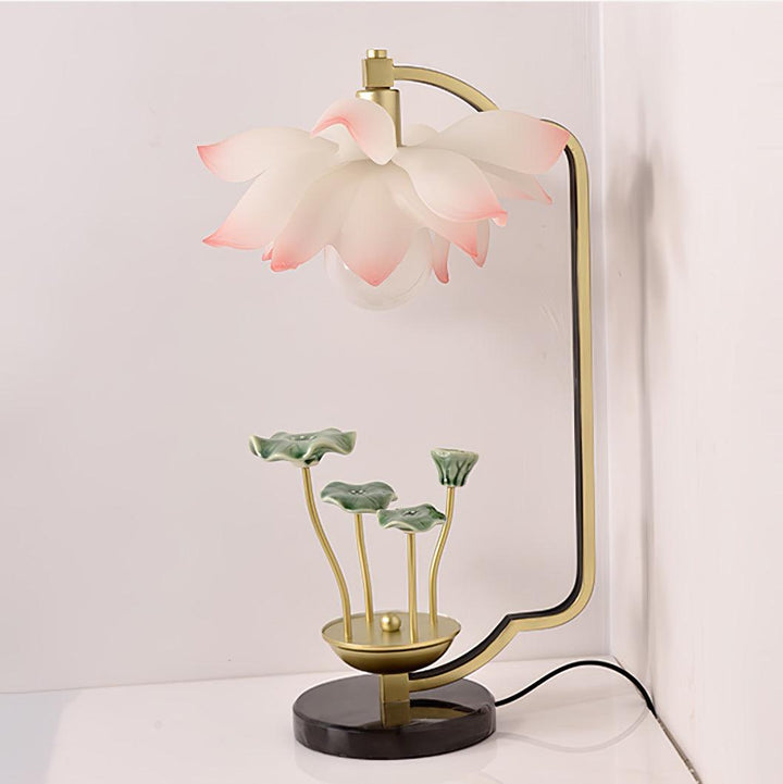 Lotus Table Lamp - Vakkerlight