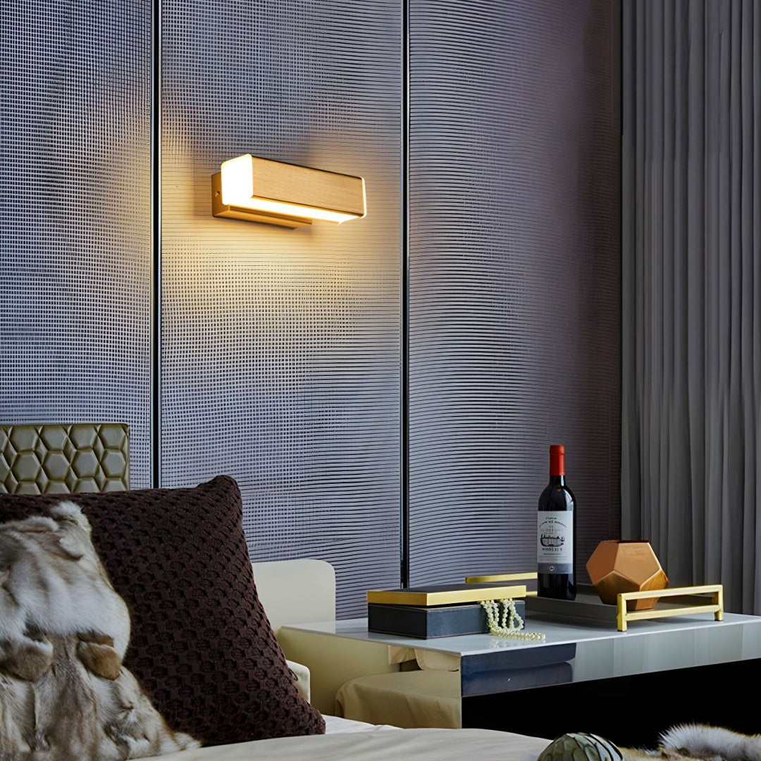 Luca Angle Wall Light - Vakkerlight