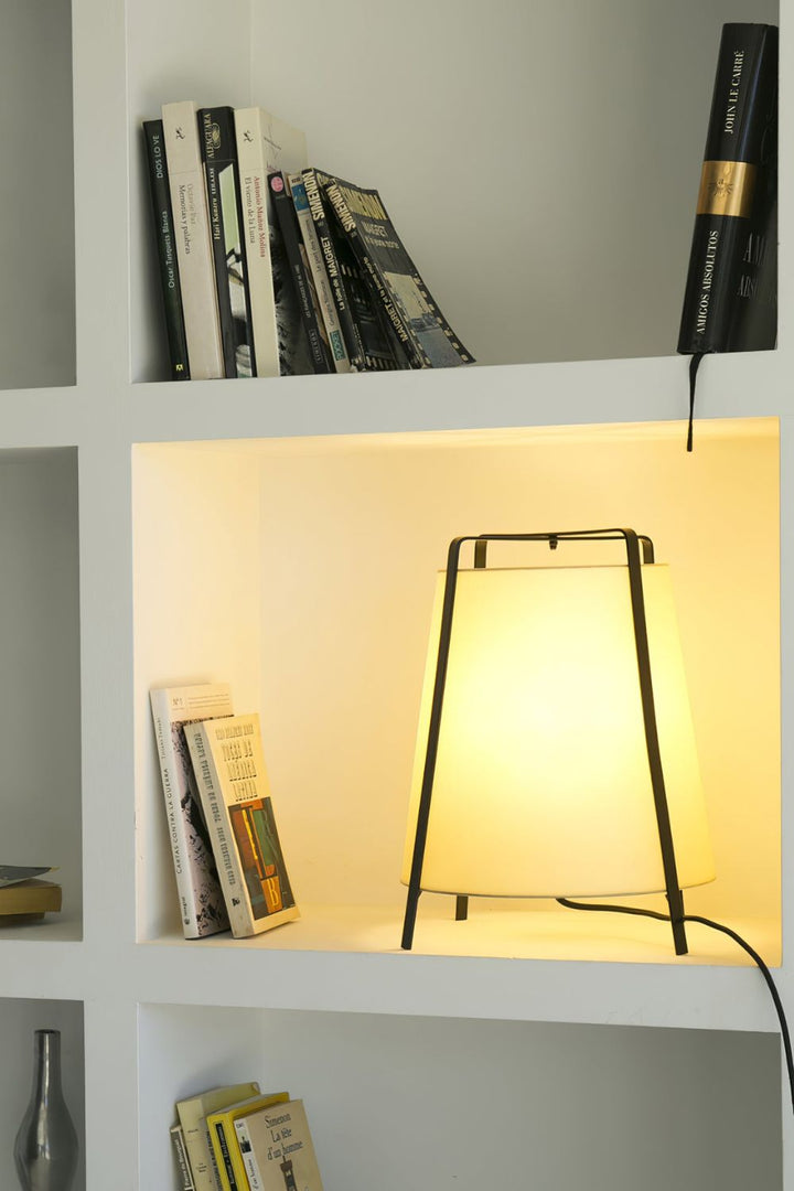 Luca Soft Glow Table Lamp - Vakkerlight