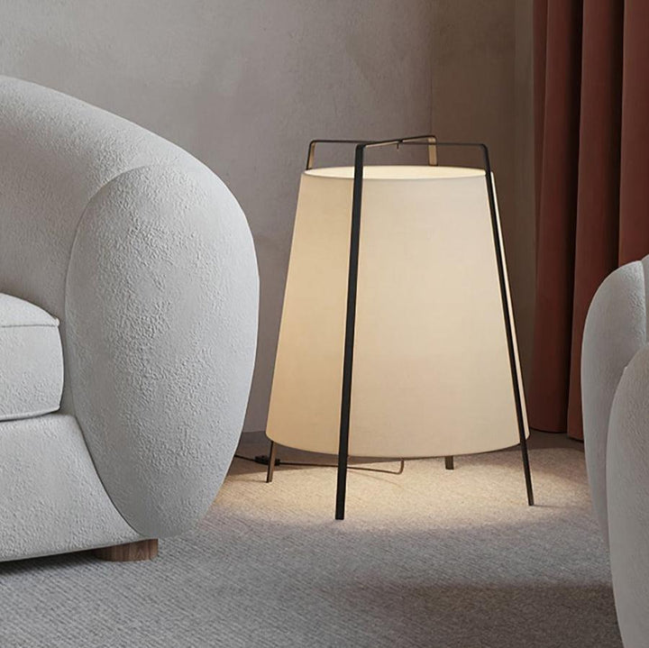 Luca Soft Glow Table Lamp - Vakkerlight