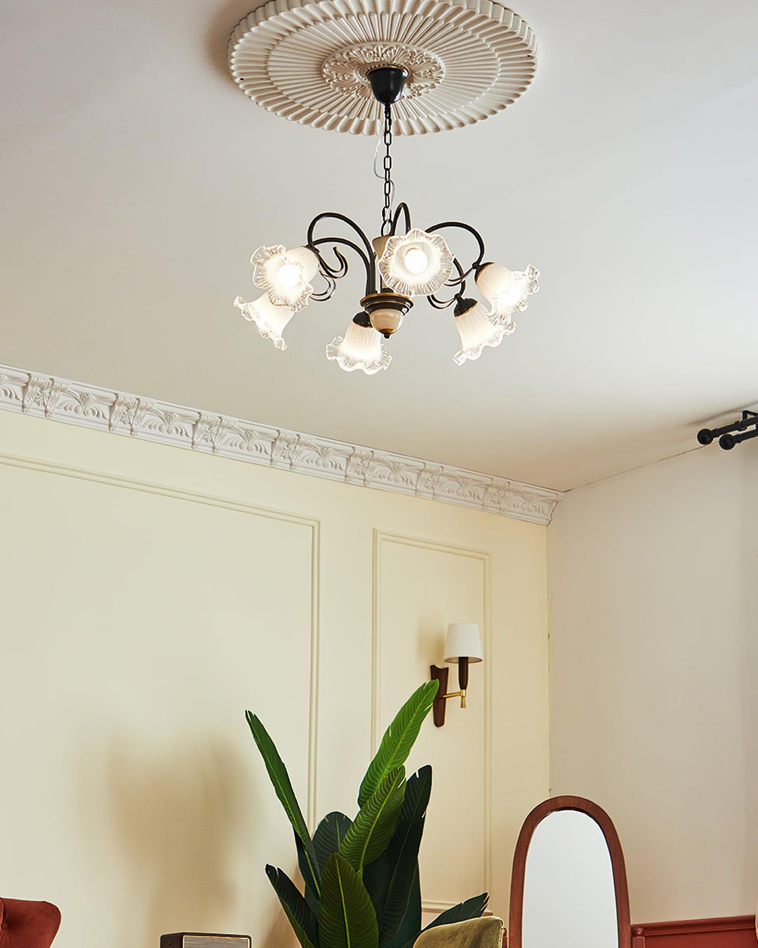 Luce Black Chandelier - Vakkerlight