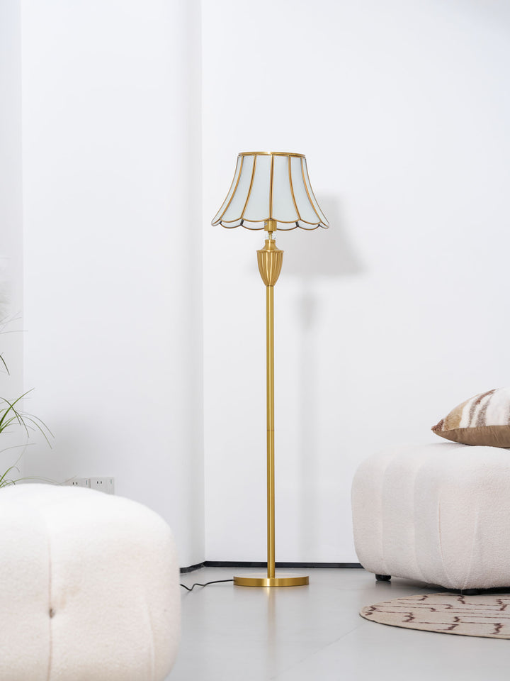 Lucia Floor Lamp - Vakkerlight