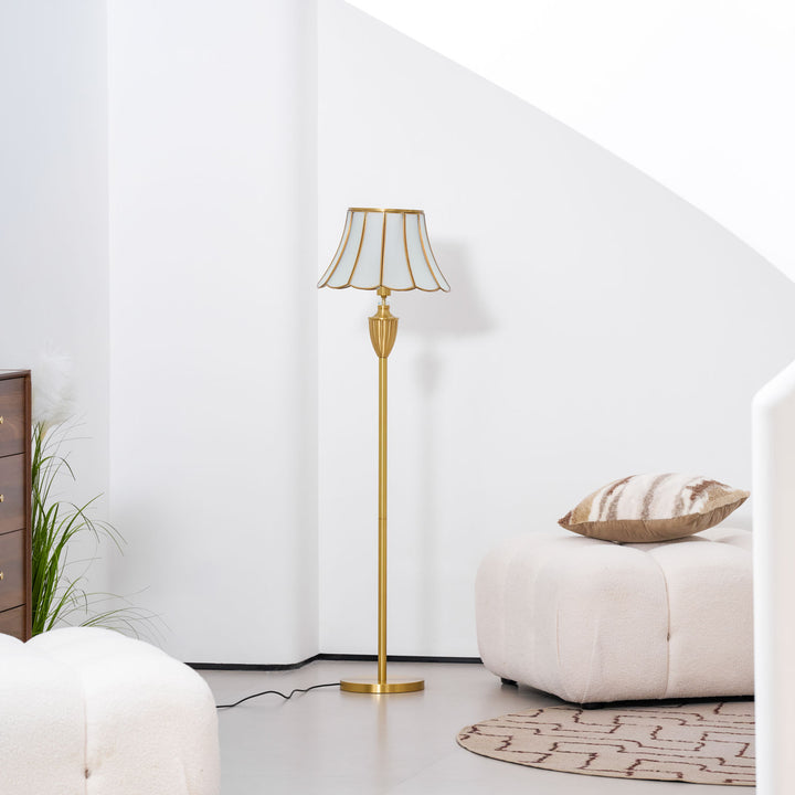 Lucia Floor Lamp - Vakkerlight