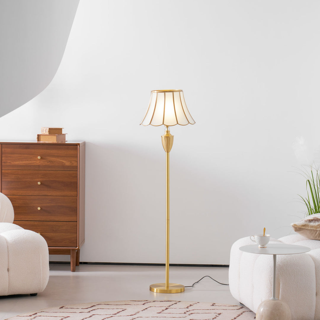 Lucia Floor Lamp - Vakkerlight