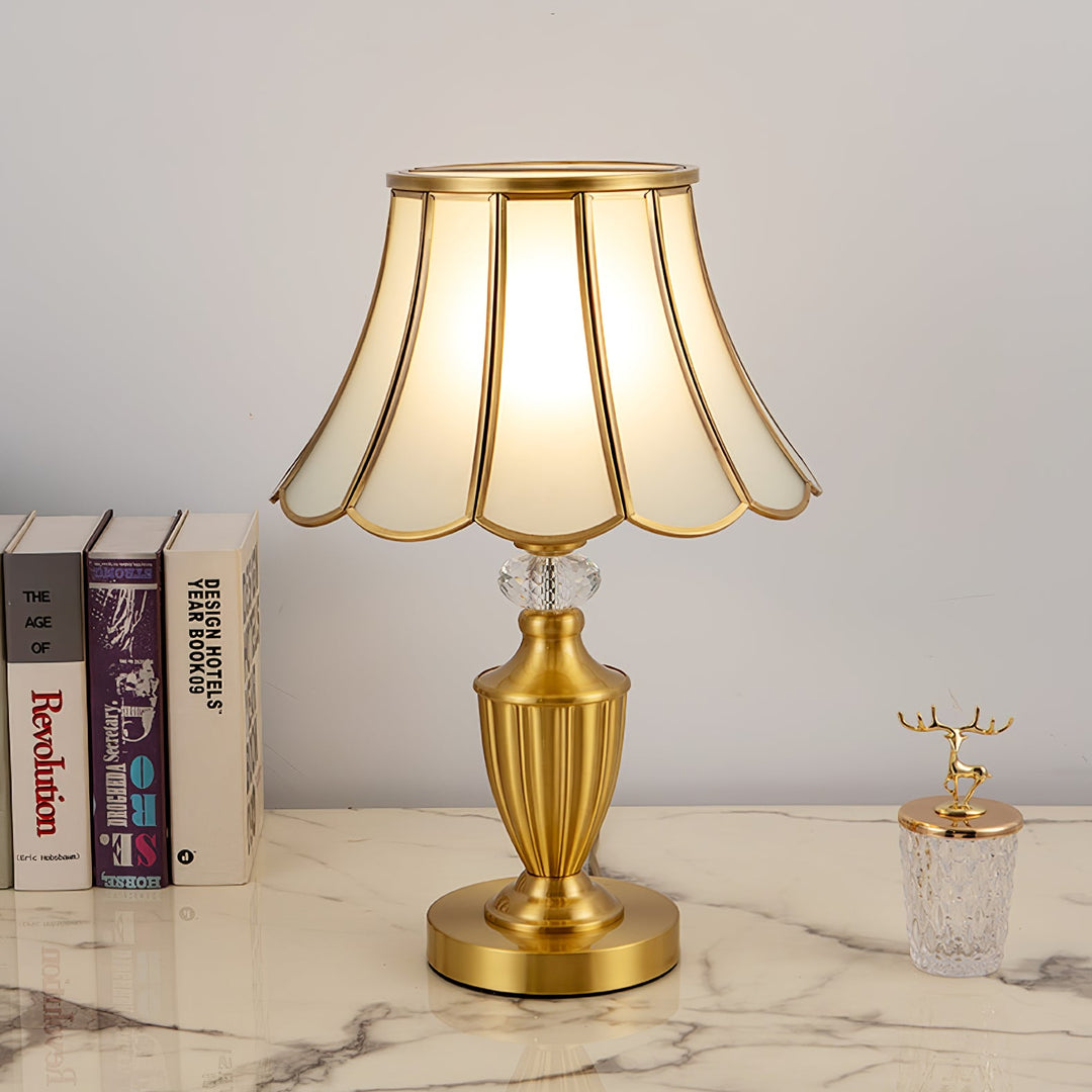 Lucia Table Lamp - Vakkerlight