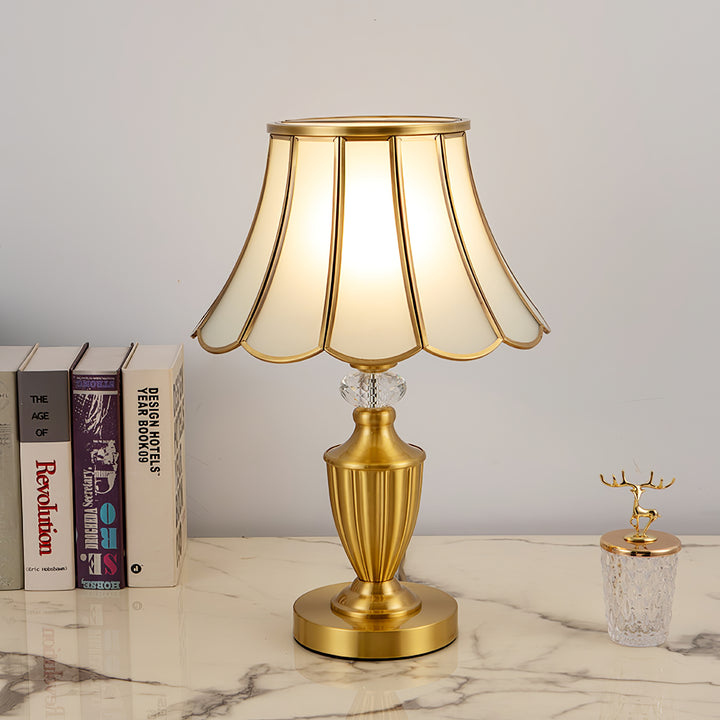 Lucia Table Lamp - Vakkerlight