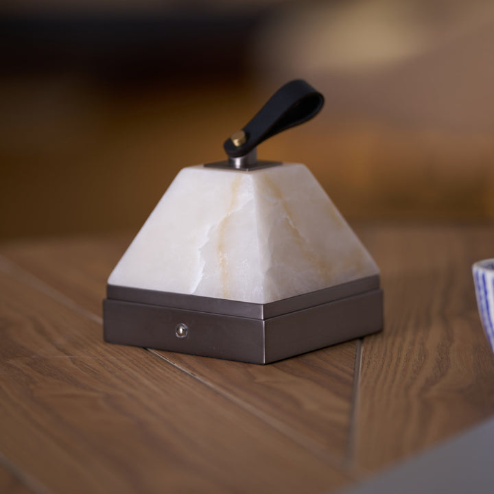 Luma Cube Portable Lamp - Vakkerlight