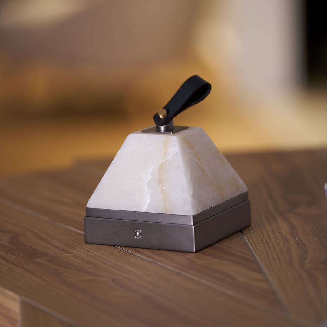 Luma Cube Portable Lamp - Vakkerlight