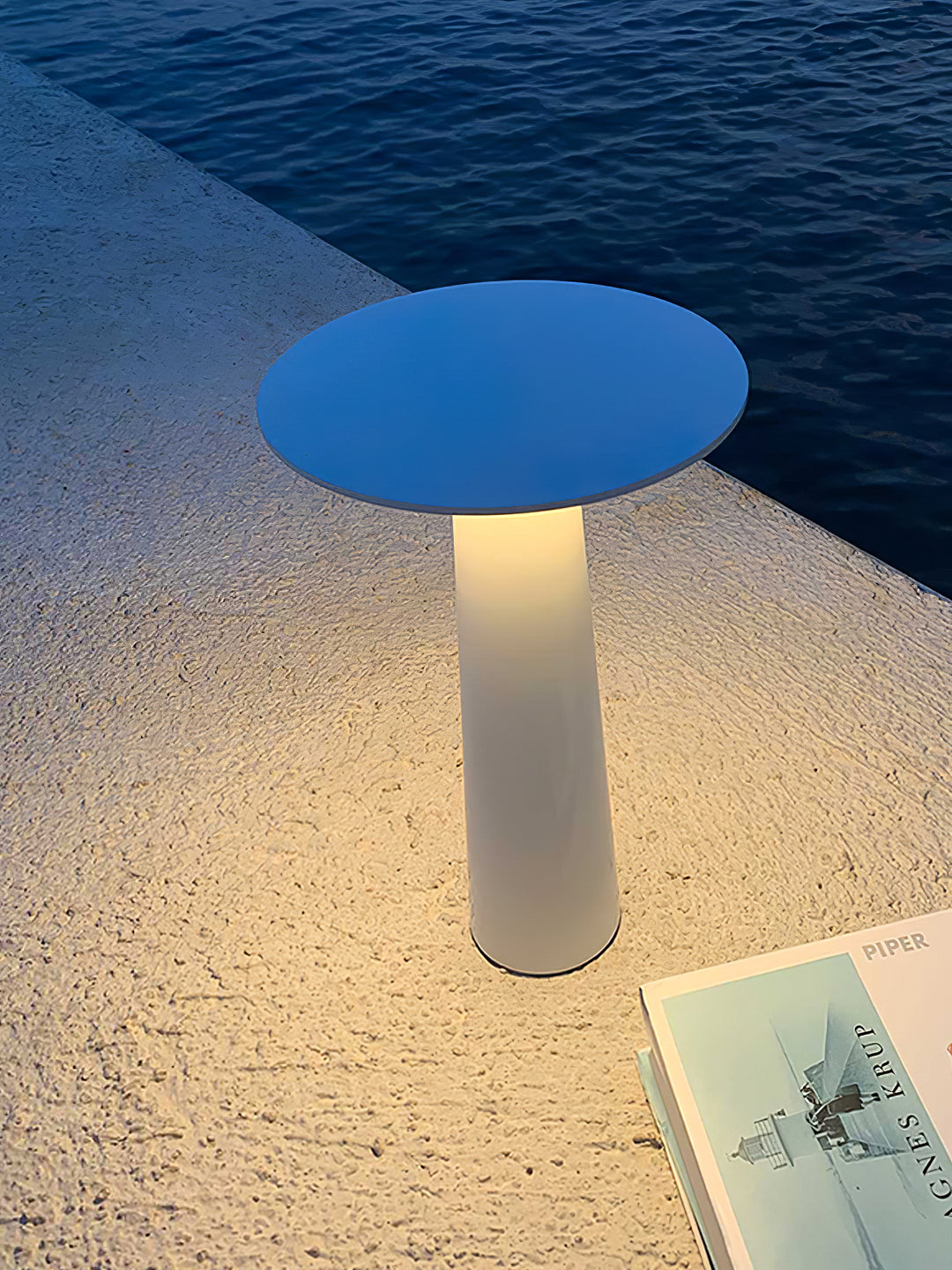 Luma Disk Outdoor Table Light - Vakkerlight