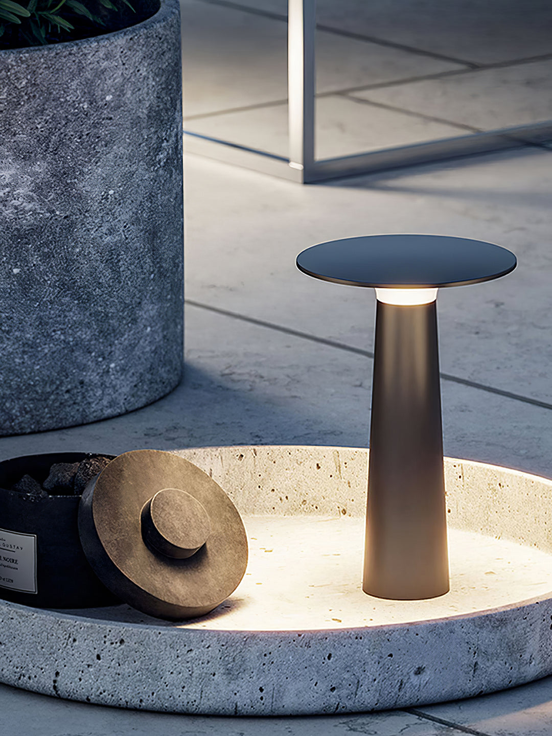 Luma Disk Outdoor Table Light - Vakkerlight