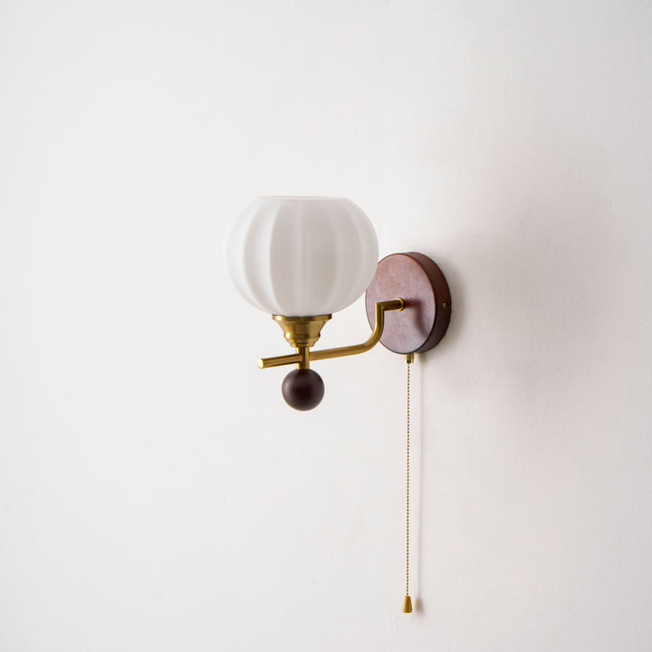 Lumea Crest Wall Lamp - Vakkerlight