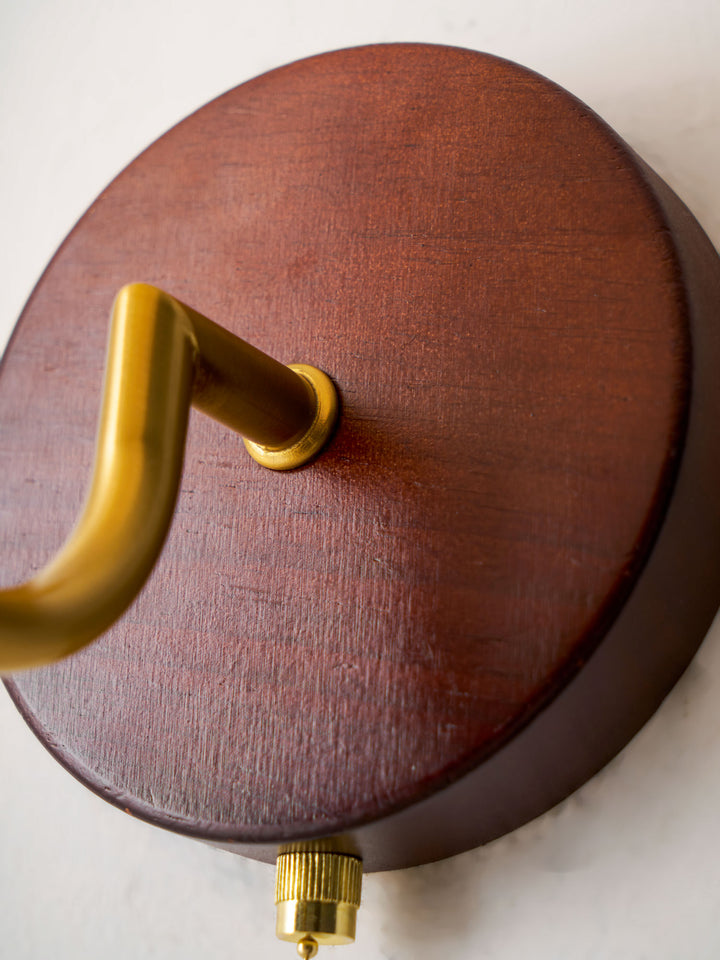 Lumea Crest Wall Lamp - Vakkerlight