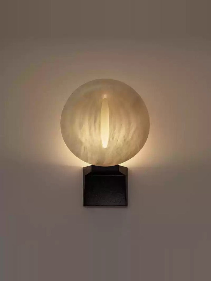 Lumen Rift Alabaster Wall Lamp - Vakkerlight