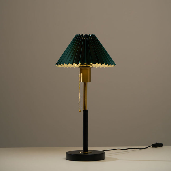 Lumi Pleated Table Lamp - Vakkerlight