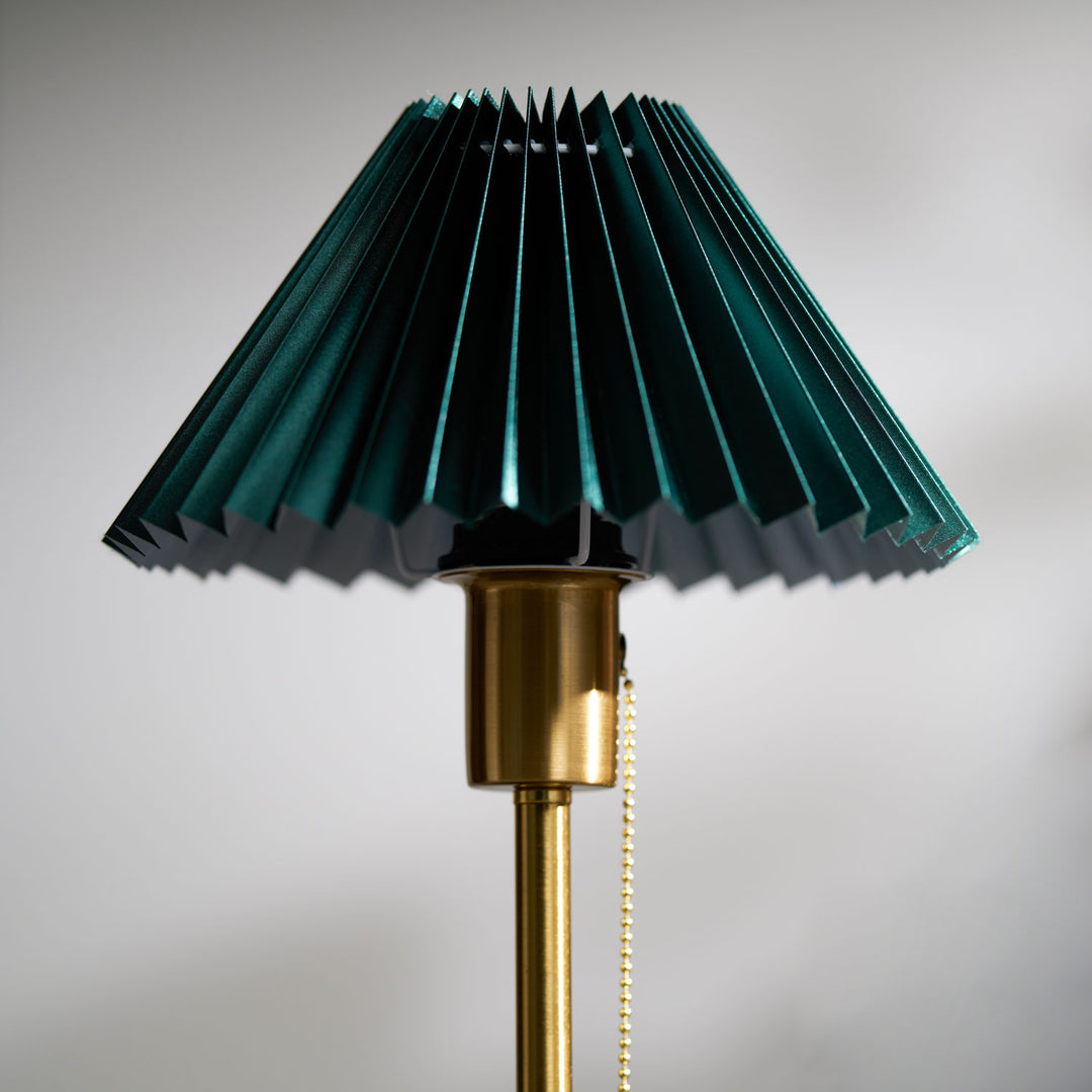 Lumi Pleated Table Lamp - Vakkerlight