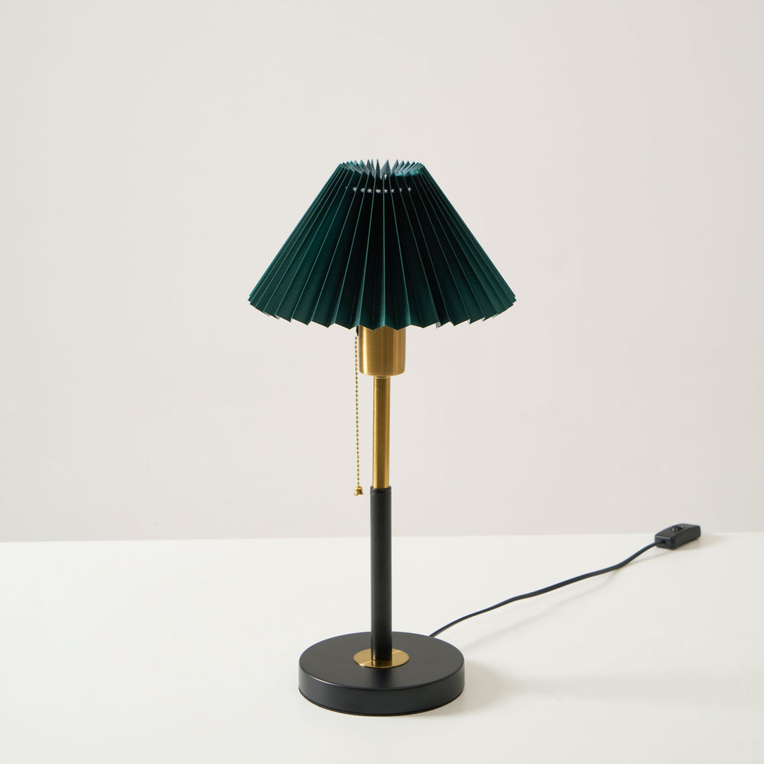 Lumi Pleated Table Lamp - Vakkerlight