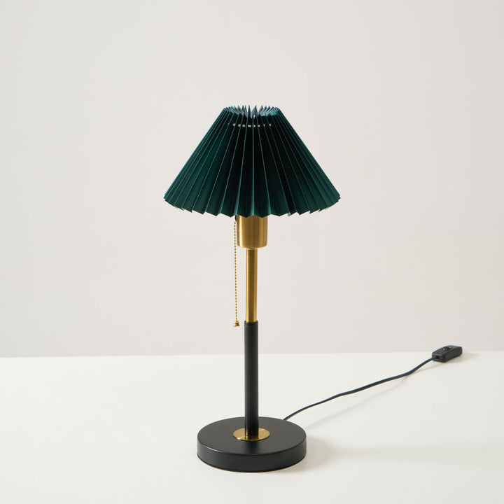 Lumi Pleated Table Lamp - Vakkerlight