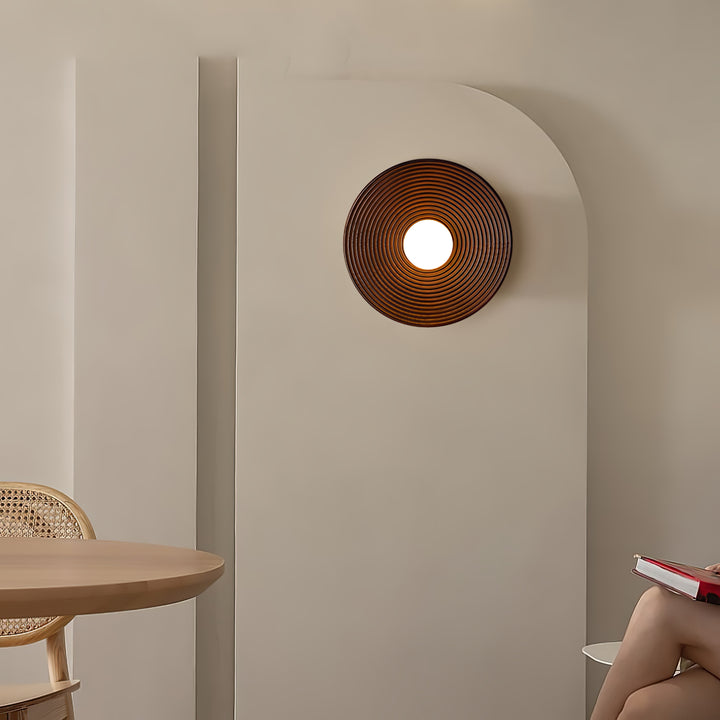 Lumina Contour Wooden Sconce - Vakkerlight