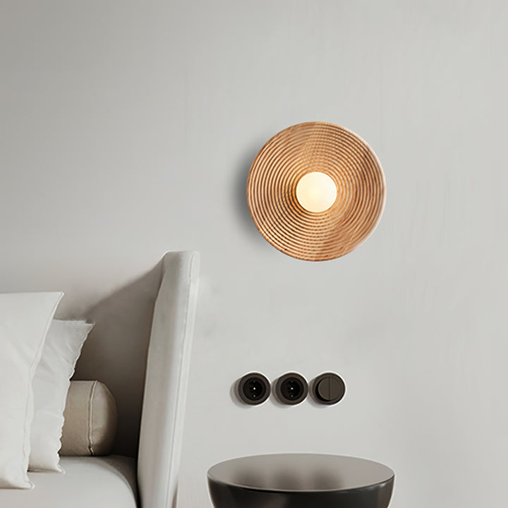 Lumina Contour Wooden Sconce - Vakkerlight