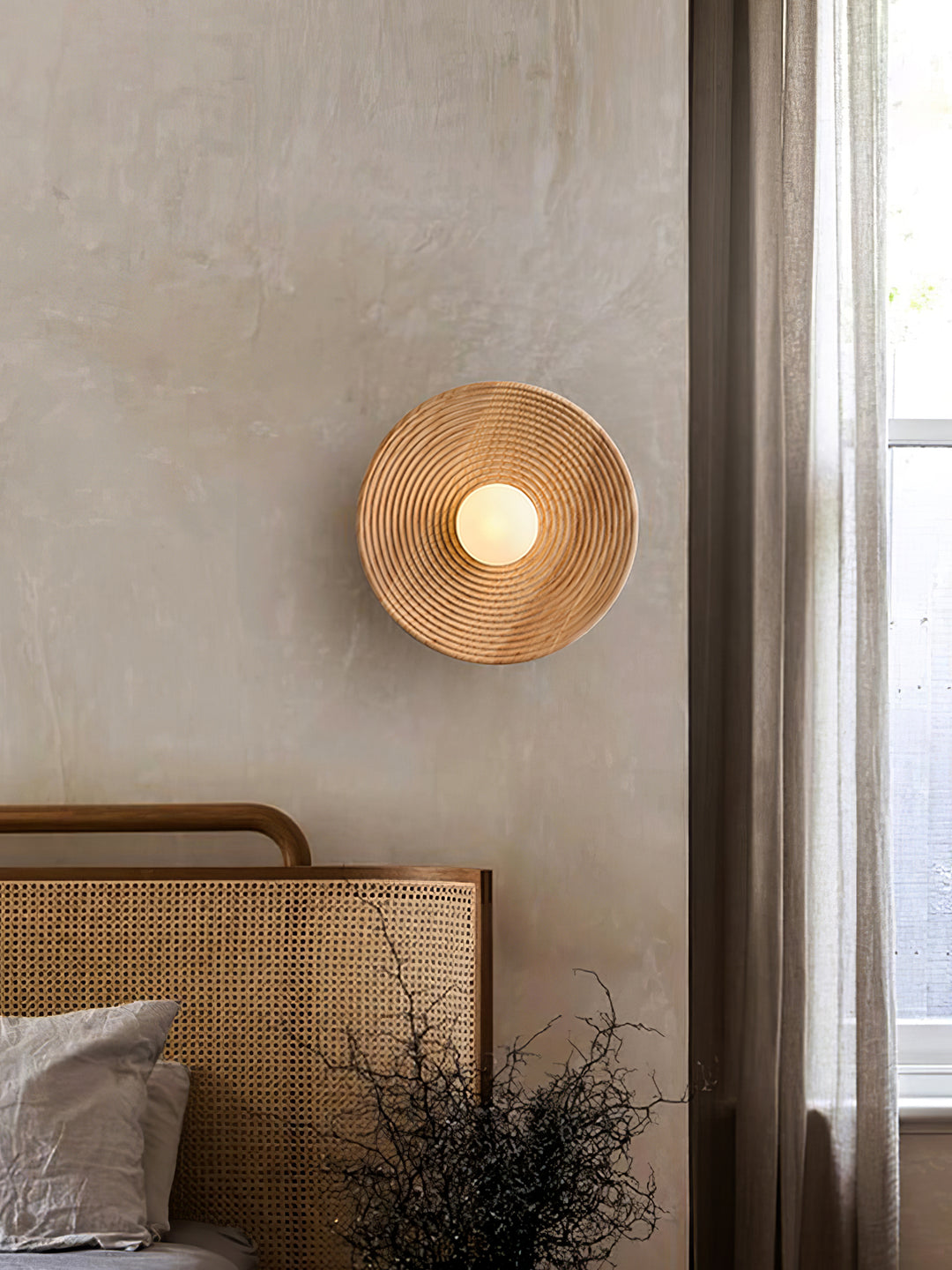 Lumina Contour Wooden Sconce - Vakkerlight