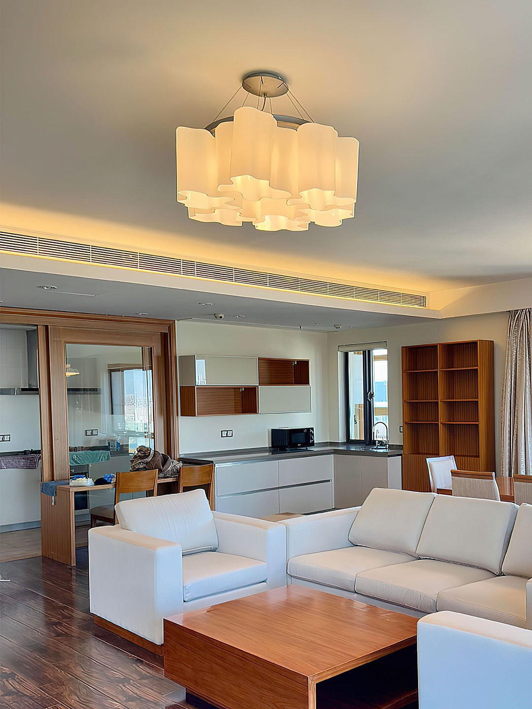 Luminara Glass Chandelier - Vakkerlight