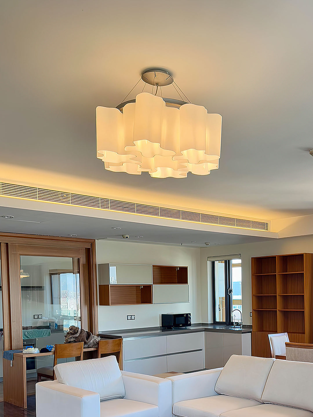 Luminara Glass Chandelier - Vakkerlight