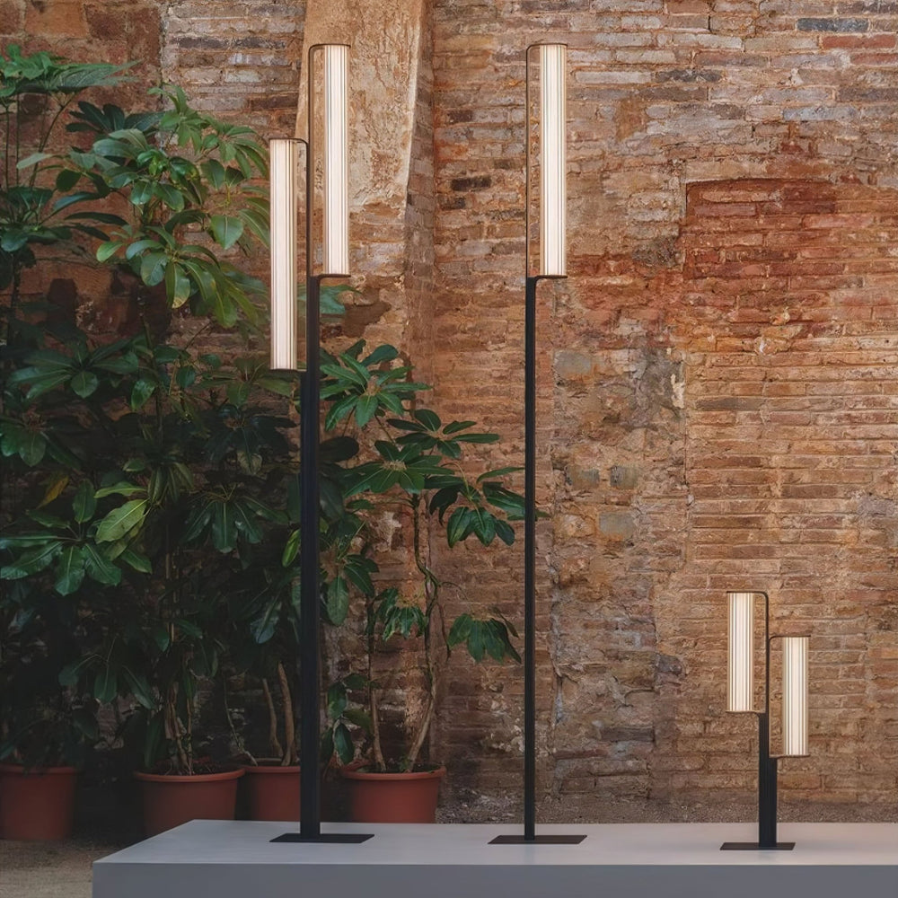 Lumo Arc Outdoor Post Lamp - Vakkerlight
