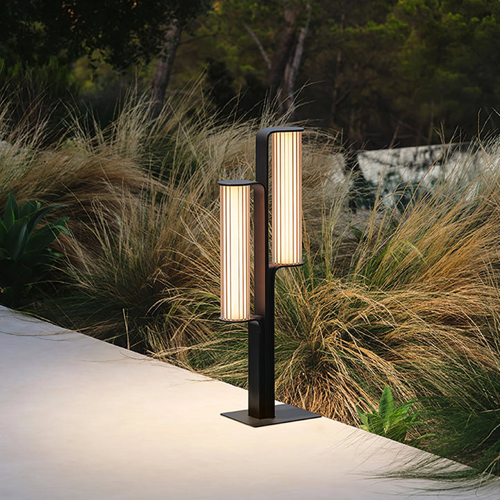 Lumo Arc Duo Outdoor Lamp - Vakkerlight