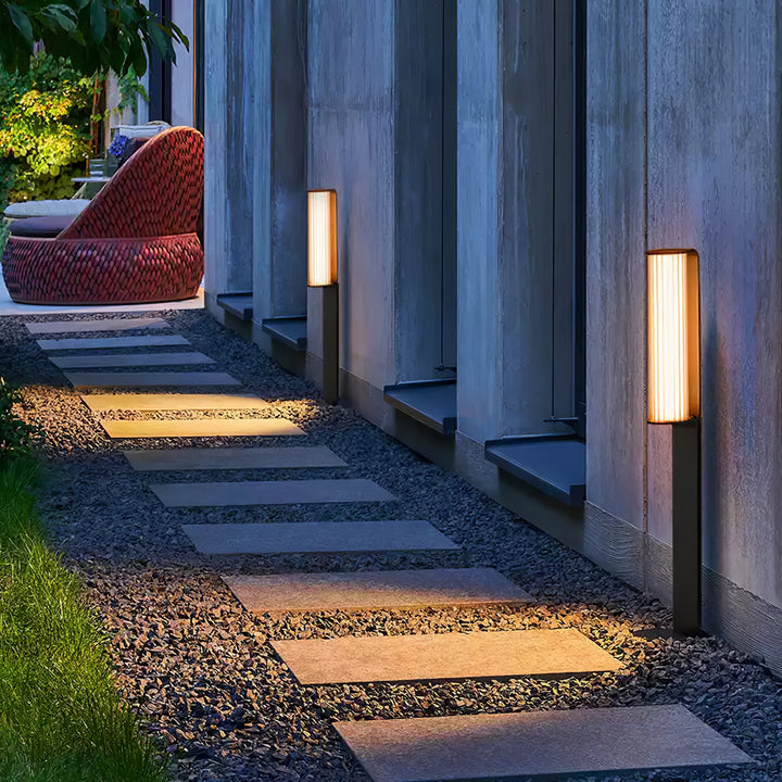 Lumo Arc Duo Outdoor Lamp - Vakkerlight