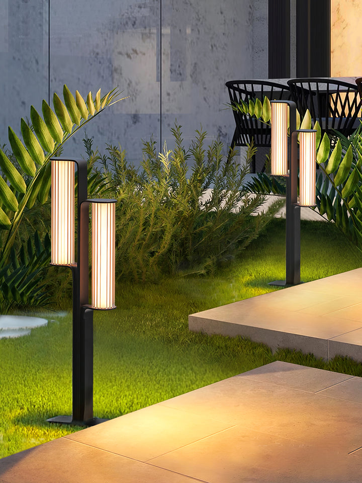 Lumo Arc Duo Outdoor Lamp - Vakkerlight