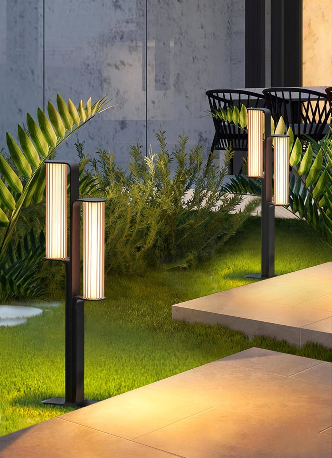 Lumo Arc Duo Outdoor Lamp - Vakkerlight
