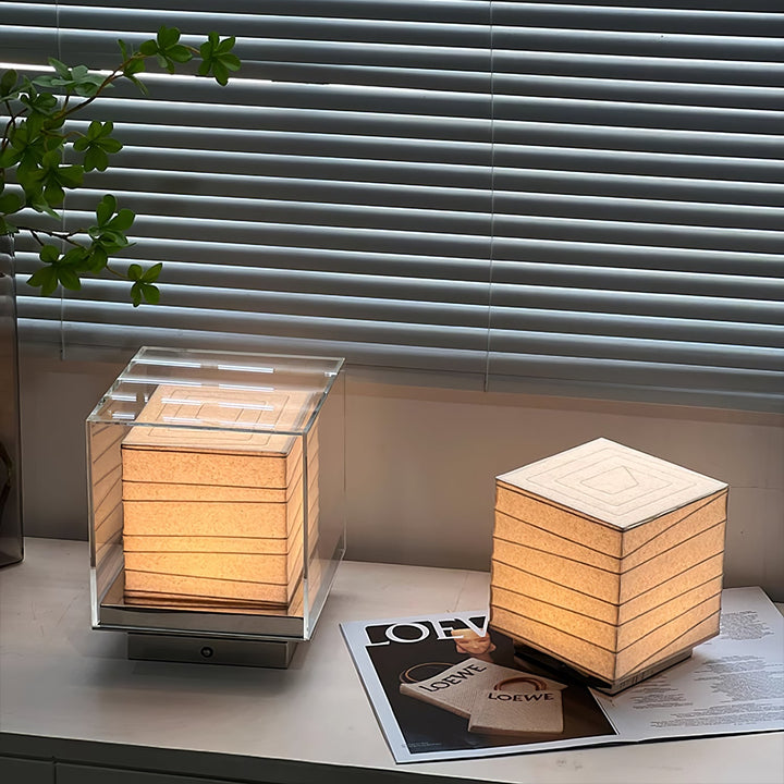 Lumo Cube Table Lamp - Vakkerlight