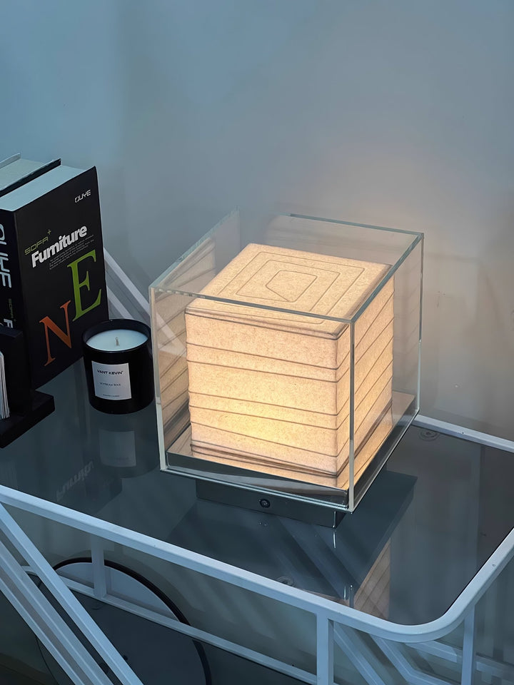 Lumo Cube Table Lamp - Vakkerlight