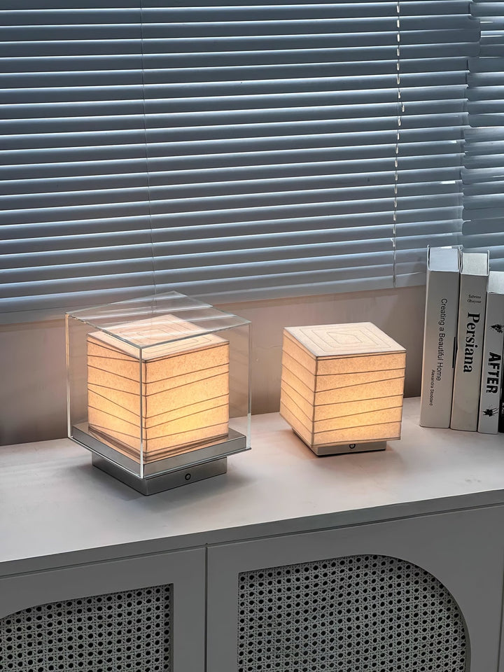 Lumo Cube Table Lamp - Vakkerlight