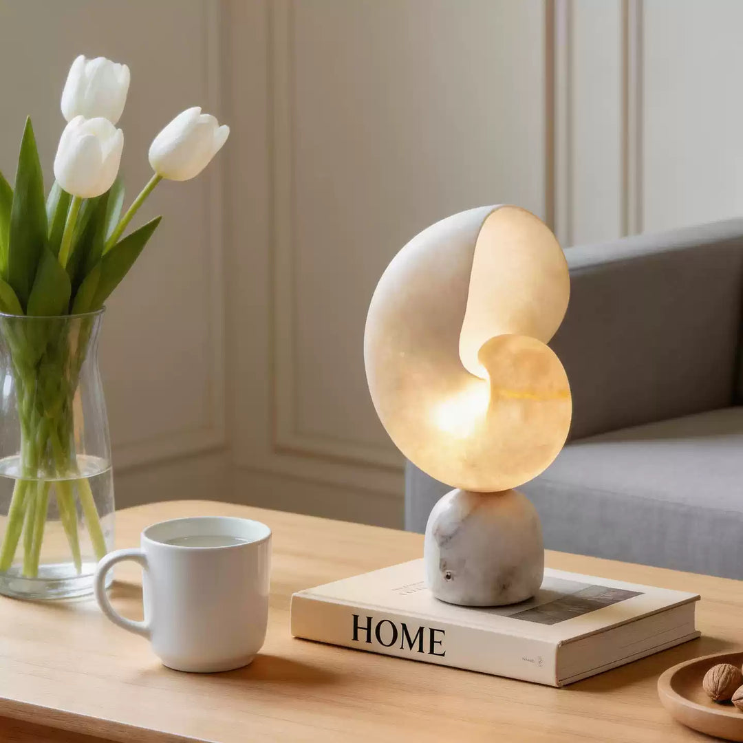 Lumora Shell Table Lamp - Vakkerlight