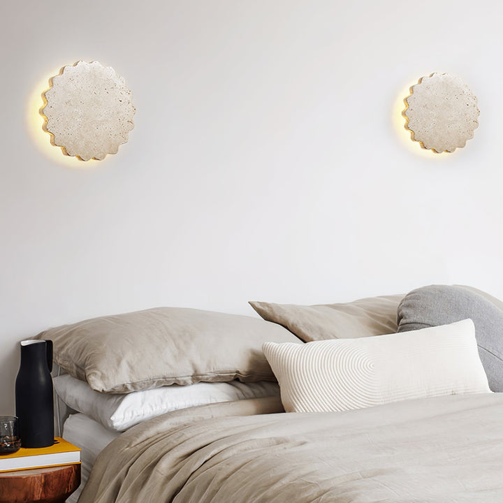 Luna Scallop Wall Lamp - Vakkerlight