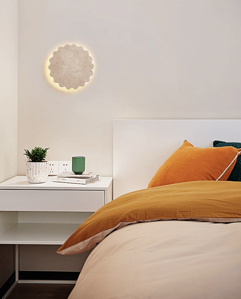 Luna Scallop Wall Lamp - Vakkerlight