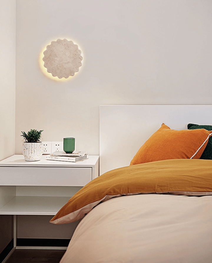 Luna Scallop Wall Lamp - Vakkerlight