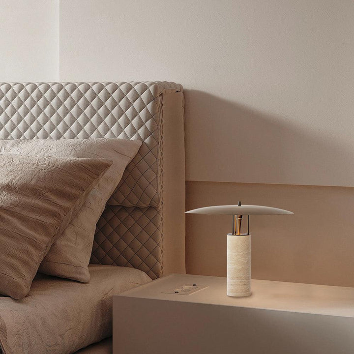 Luna Table Lamp - Vakkerlight