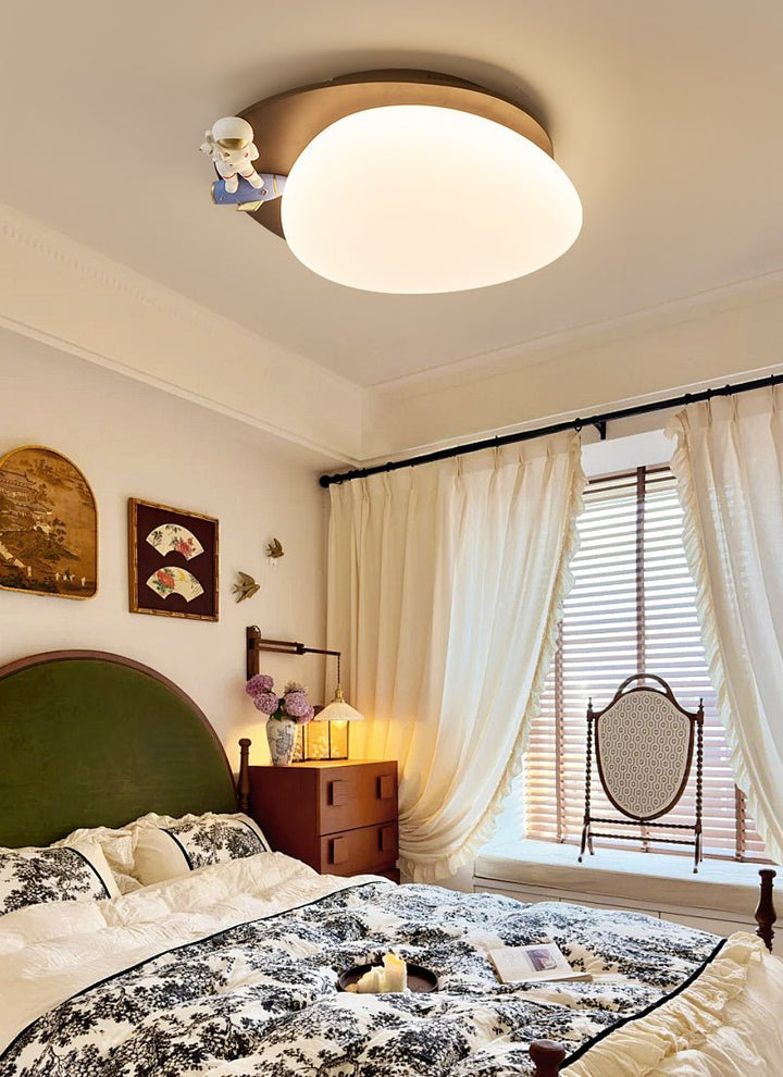 Lunar Buddy Ceiling Lamp - Vakkerlight