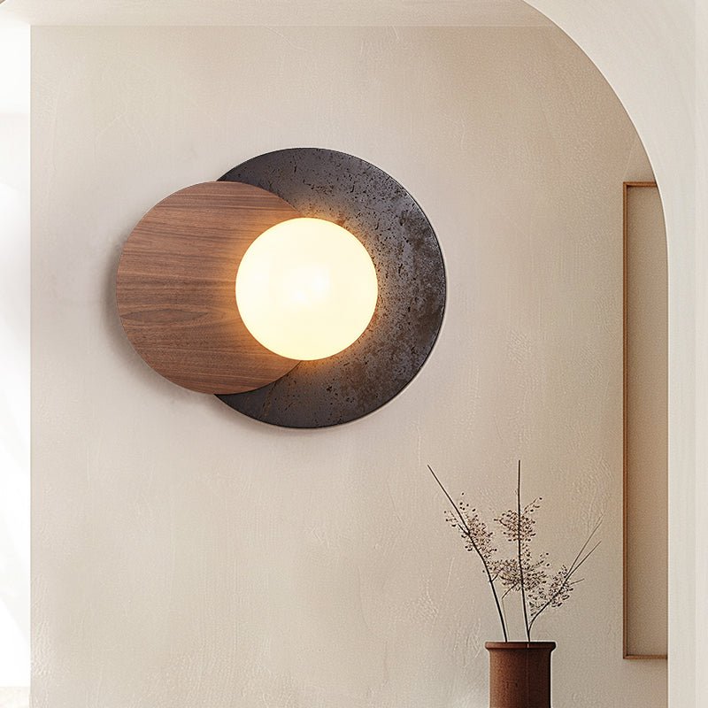 Lunar Embrace Sconce - Vakkerlight