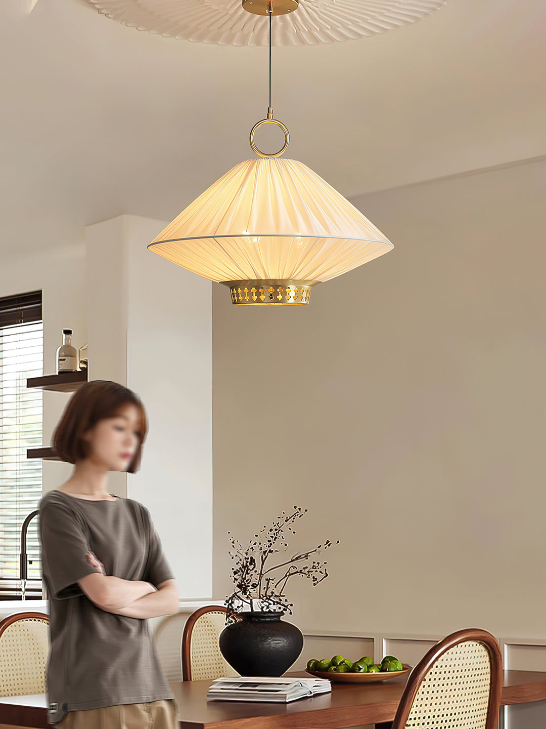 Lunara Pendant Lamp - Vakkerlight
