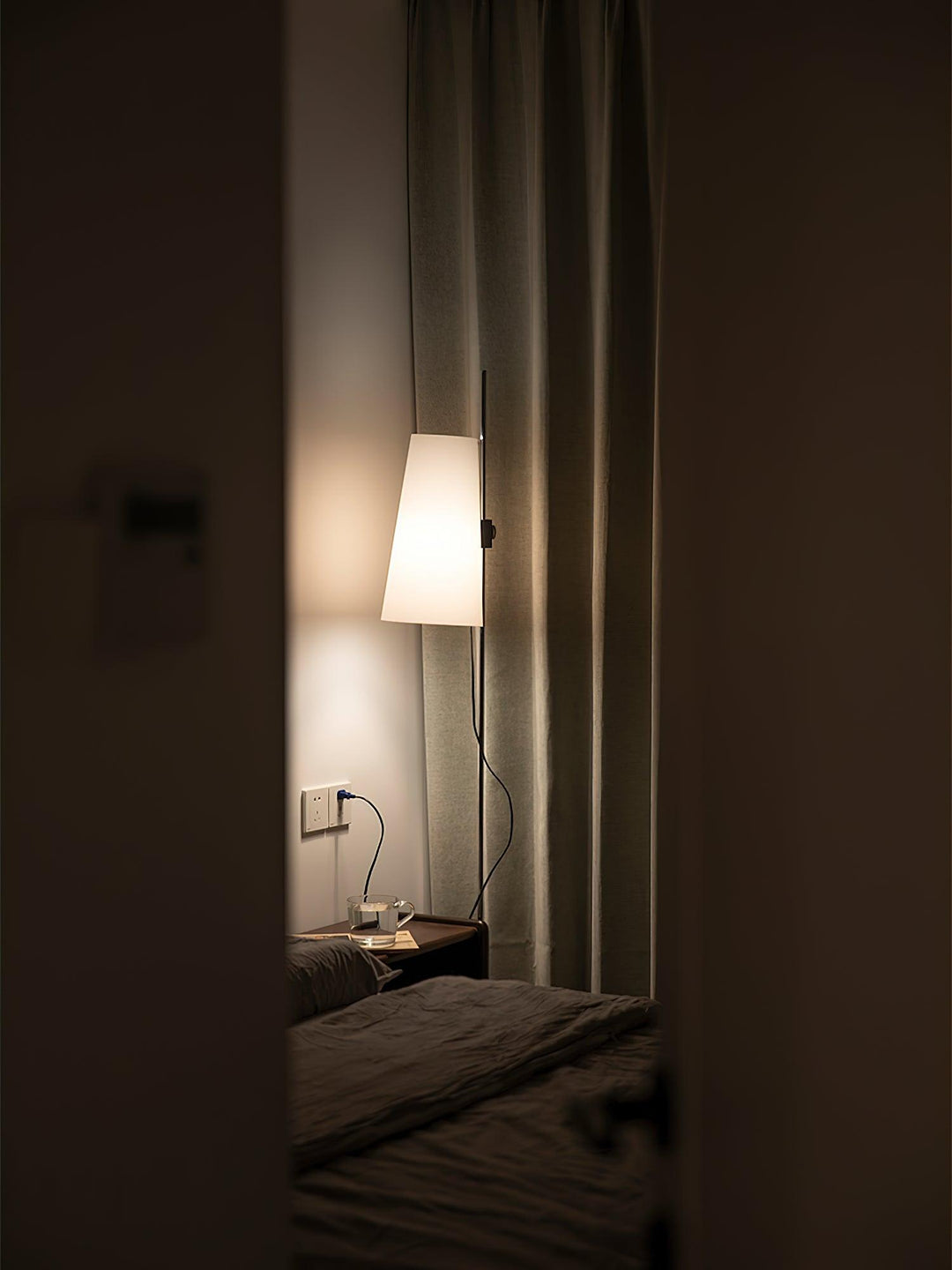 Lupe Floor Lamp - Vakkerlight